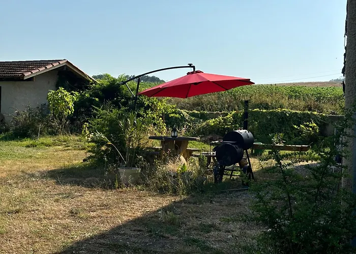 홈스테이 Chez Benoit, Sejour Zen, D'amis Mazerolles (Hautes-Pyrenees)